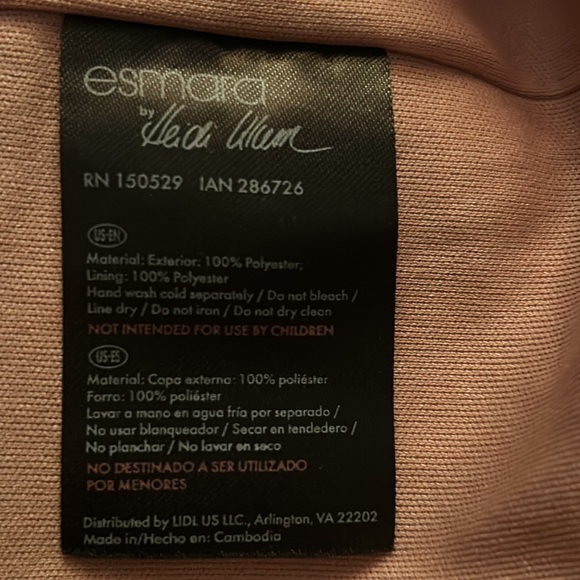 Esmara by Heidi Klum it’s the season to party all over sparkle on velvet - Picture 5 of 5